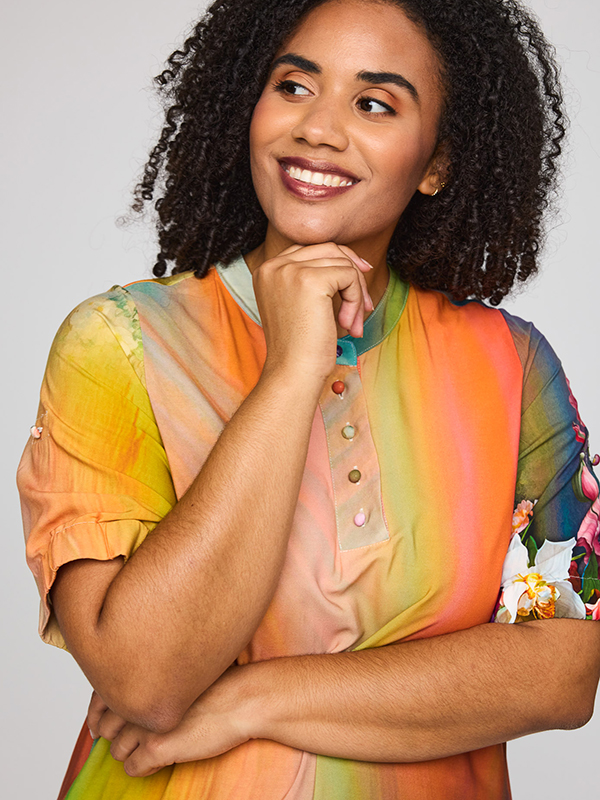 SBIDIANA - Plus Size Jurk fra Studio