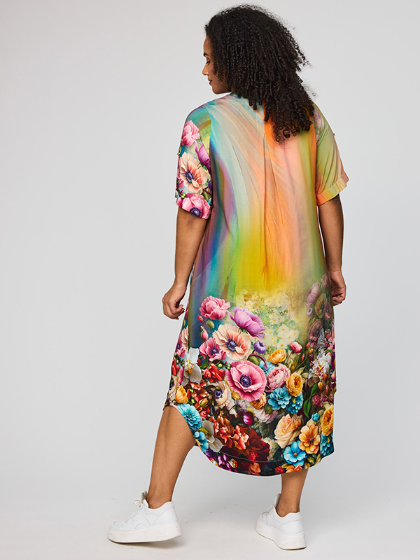 SBIDIANA - Plus Size Jurk fra Studio