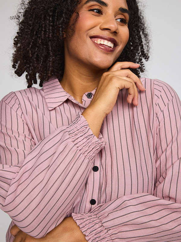 SBITTA - Plus Size Overhemd fra Studio