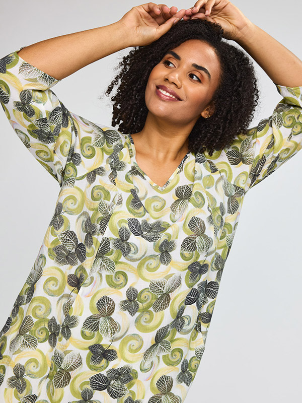 SBIRGITTE - Plus Size Jurk fra Studio