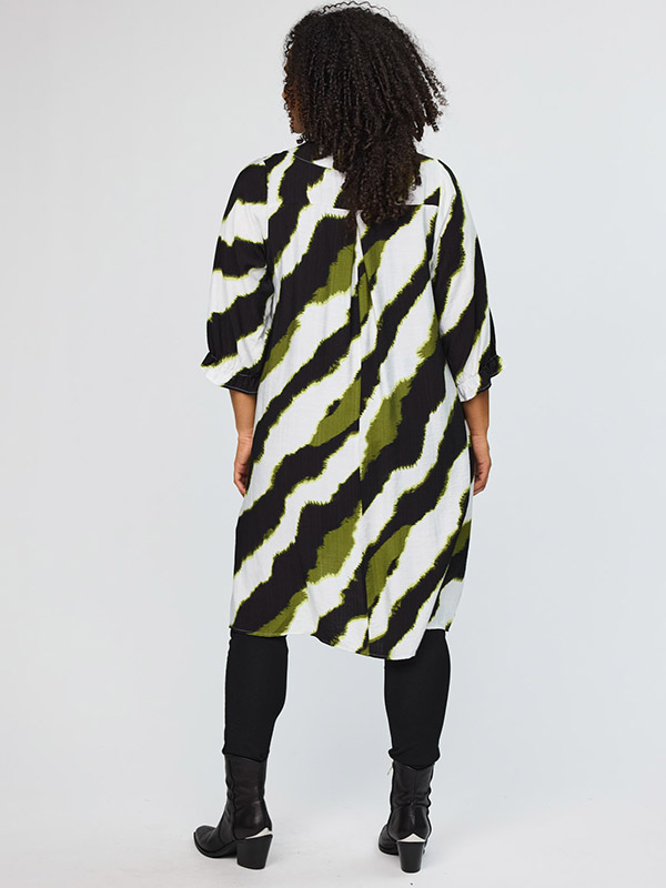 SELMA - Plus Size Jurk fra Studio