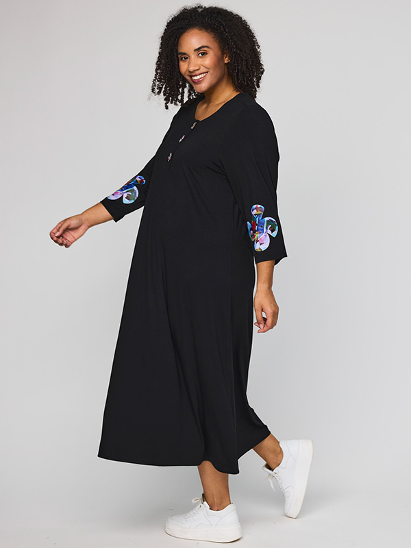 SZOLA - Plus Size Jurk fra Studio