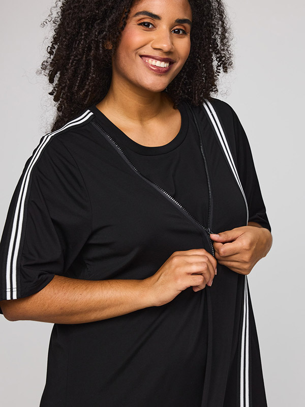 SFENJA - Plus Size Jurk fra Studio