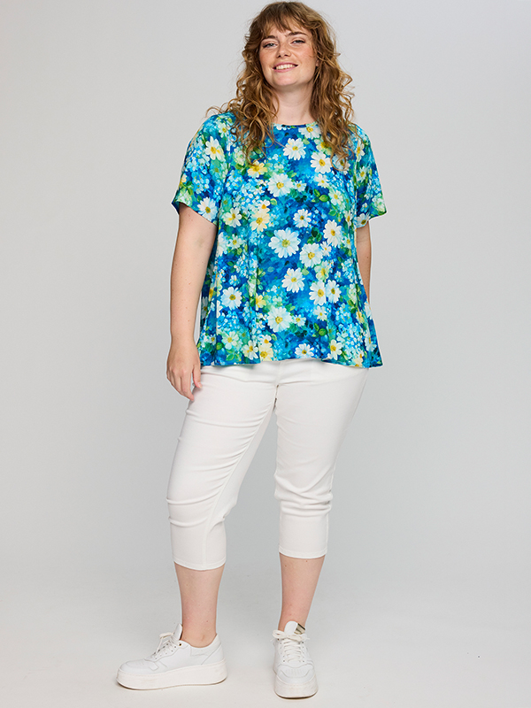 SKIMMA - Plus Size T-shirt fra Studio