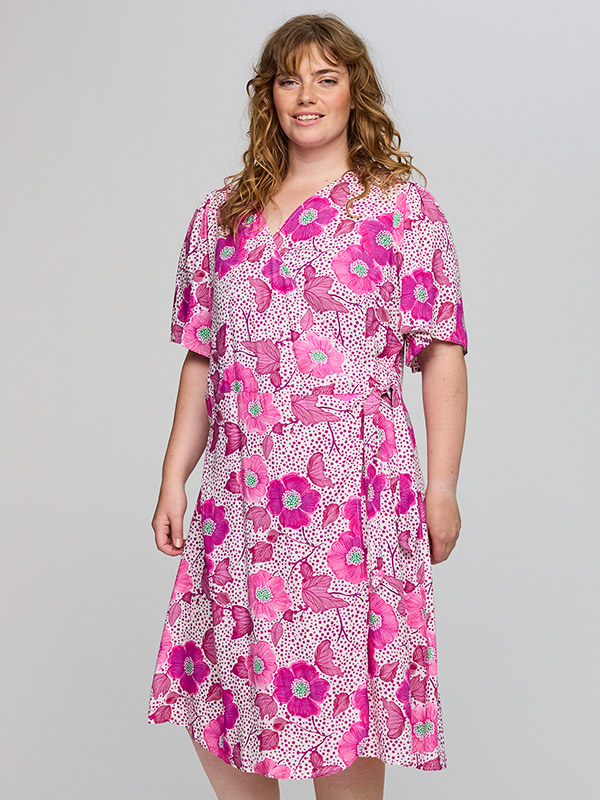 SALBA - Plus Size Jurk fra Studio