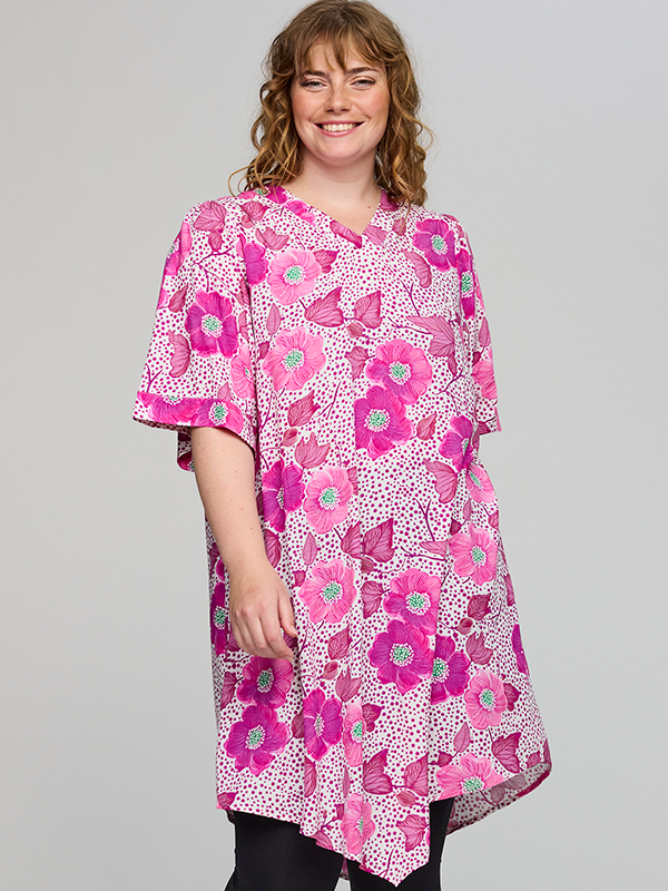 SALESSIA - Plus Size Jurk fra Studio