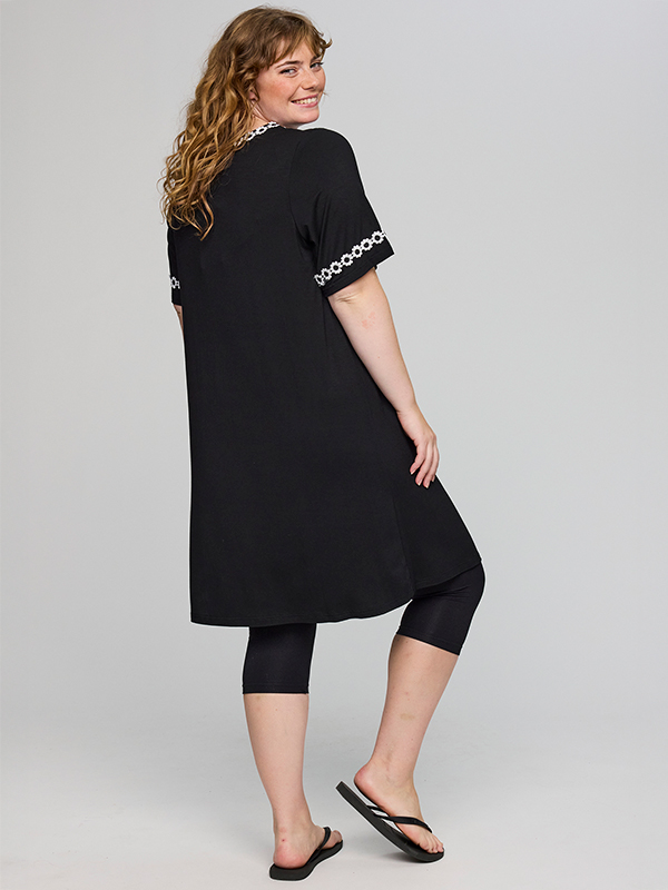 SBLAIR - Plus Size Jurk fra Studio