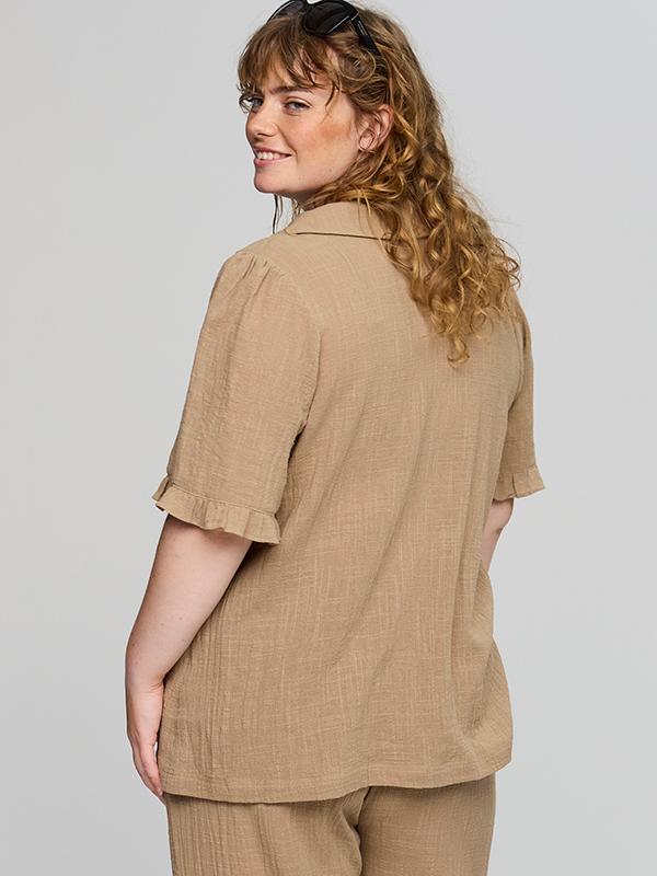 SBRIDGET - Plus Size Overhemd fra Studio