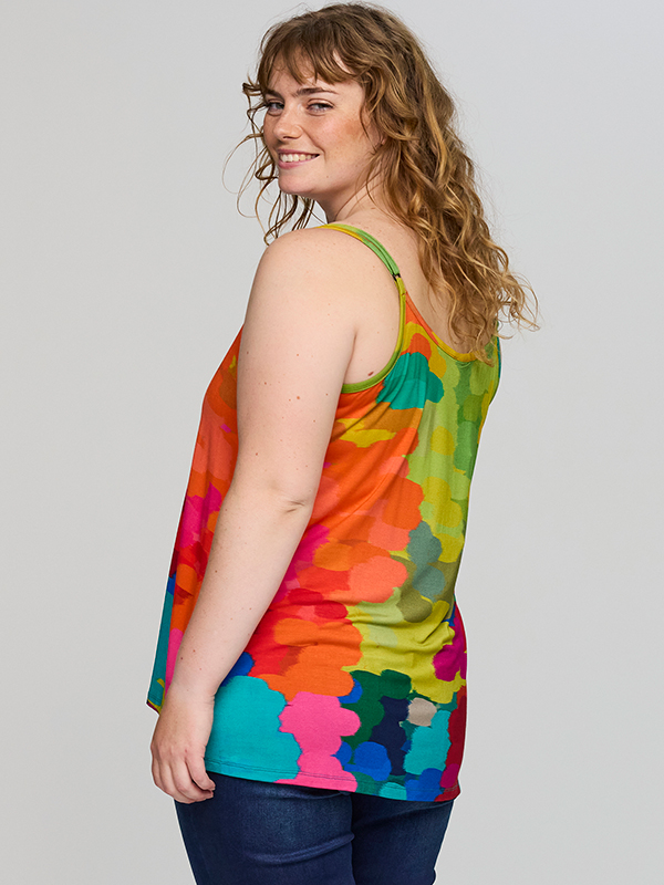 SKATHY - Plus Size Top fra Studio