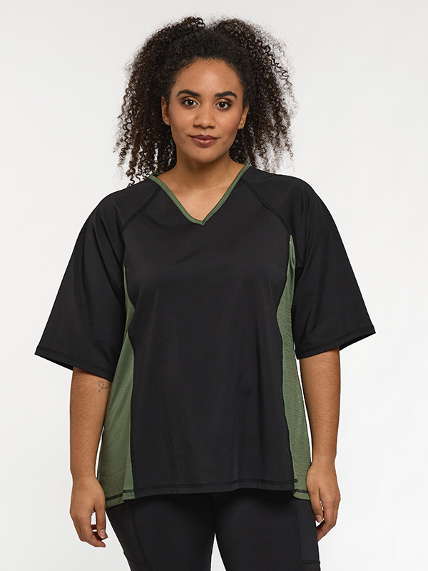 SFITNESS - Plus Size Trainingsblouse fra Studio