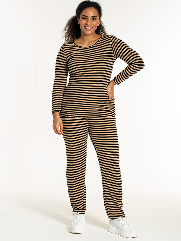 RIB - Plus Size Broek fra Sandgaard
