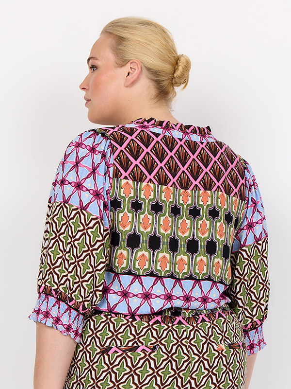 WA-MELIKA - Plus Size Blouse fra Wasabi Concept