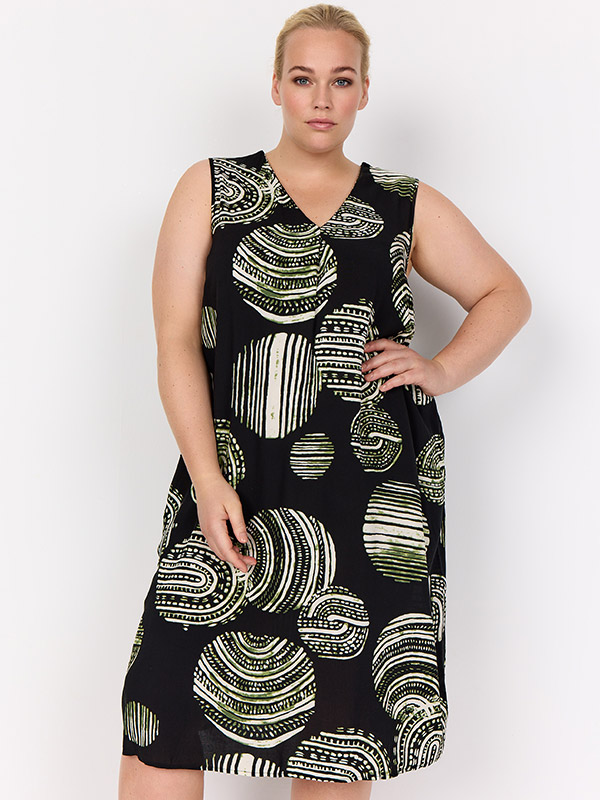 WA-MEDINE - Plus Size Jurk fra Wasabi Concept