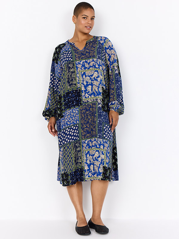 WA-NEA - Plus Size Jurk fra Wasabi Concept