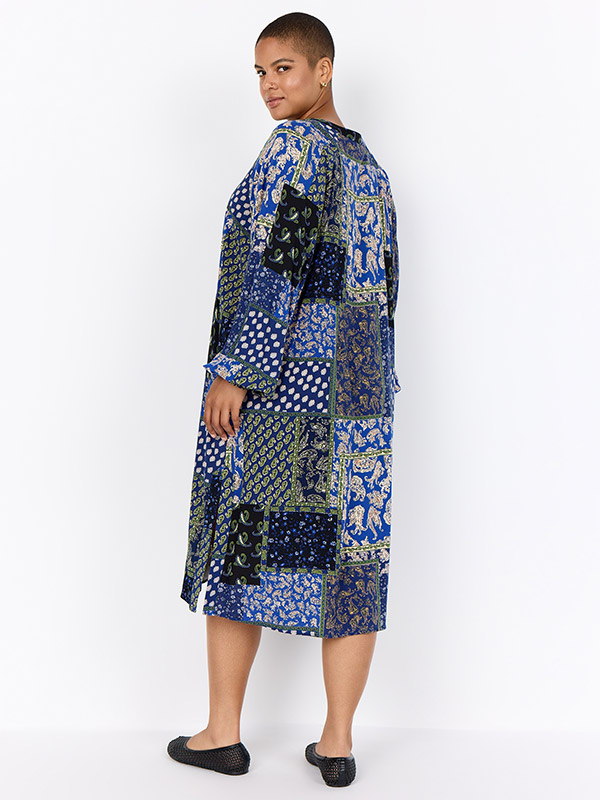 WA-NEA - Plus Size Jurk fra Wasabi Concept