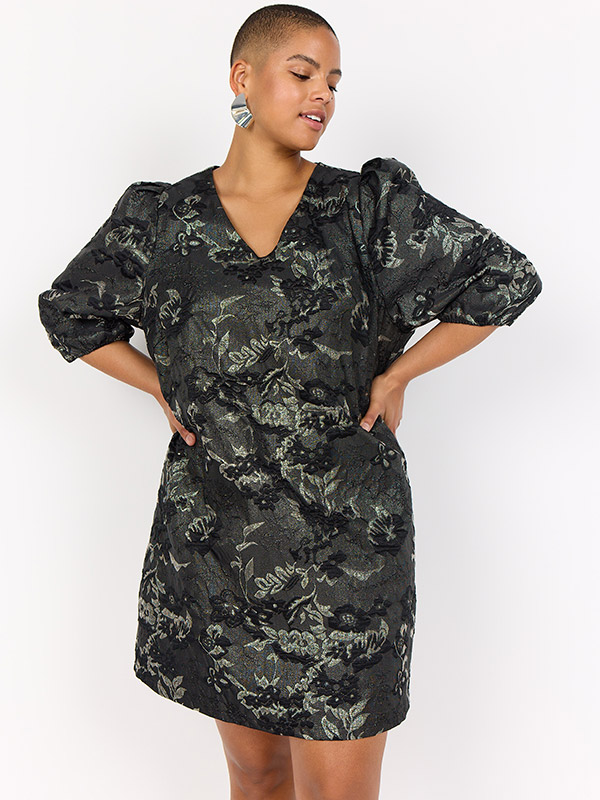 WA-SEVIL - Plus Size Jurk fra Wasabi Concept