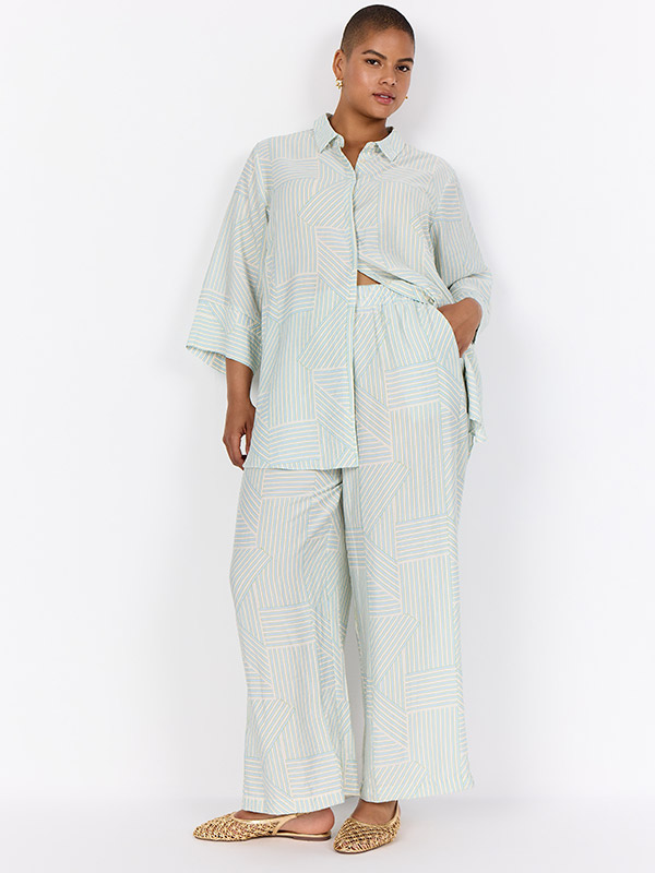 WA-SEMINA - Plus Size Overhemd fra Wasabi Concept