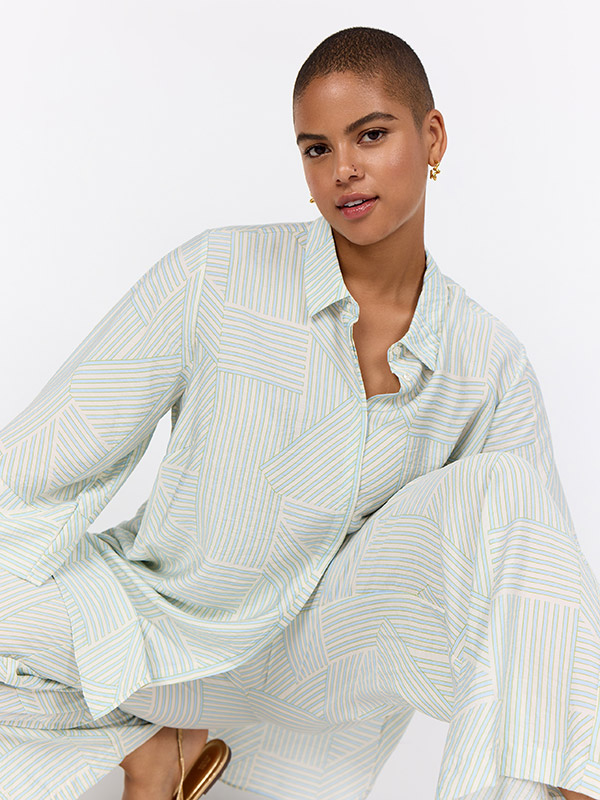 WA-SEMINA - Plus Size Overhemd fra Wasabi Concept