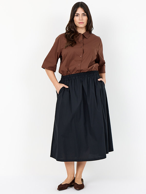 WA-SAGA - Plus Size Skirt fra Wasabi Concept