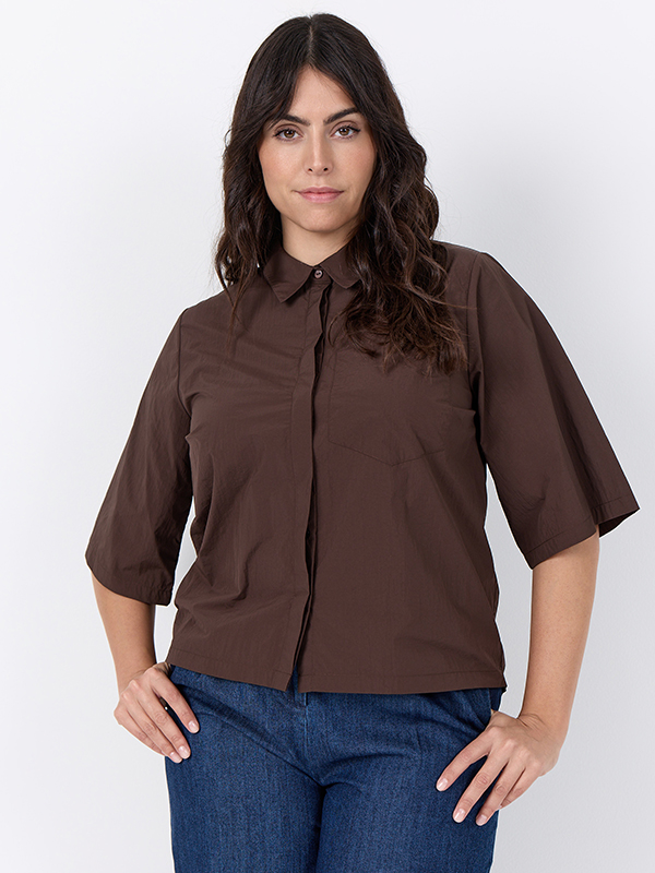 WA-HENNA - Plus Size Overhemd fra Wasabi Concept