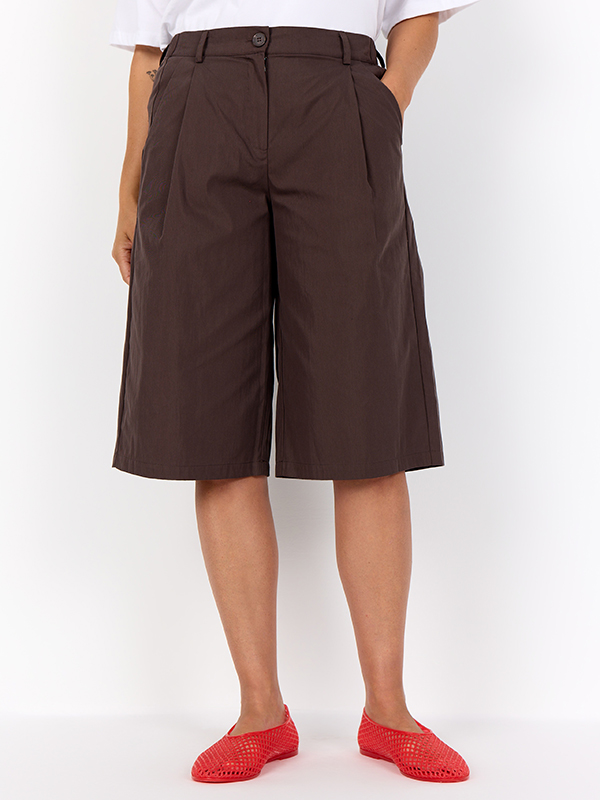 WA-HAILEY - Plus Size Shorts fra Wasabi Concept