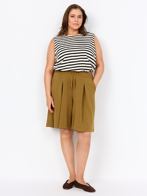 WA-SABINA - Plus Size Shorts fra Wasabi Concept