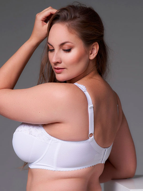 BEATE PLAIN - Plus Size Bh met beugel fra Plaisir
