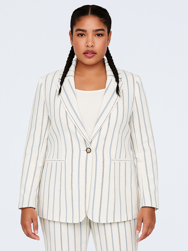 CARSIESTA - Plus Size Blazer fra Only Carmakoma
