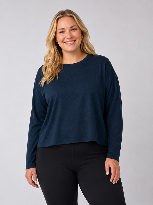 RESET LONG SLEEVE TEE - Plus Size Trainingsblouse fra Girlfriend Collective