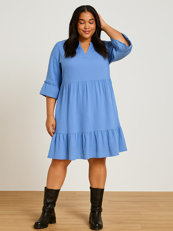 CARTHYRA - Plus Size Jurk fra Only Carmakoma