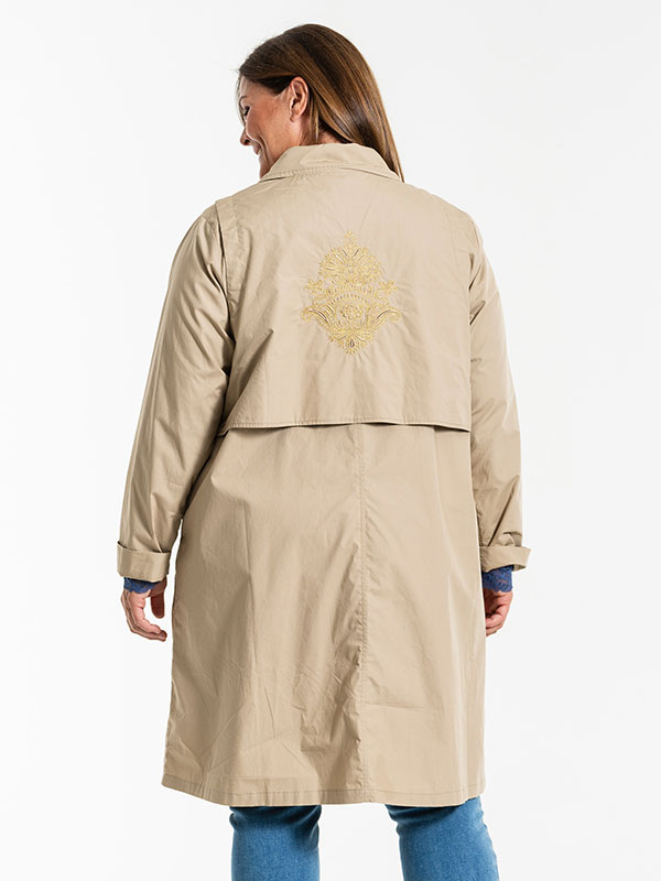 BIRDY - Plus Size Jas fra Gozzip