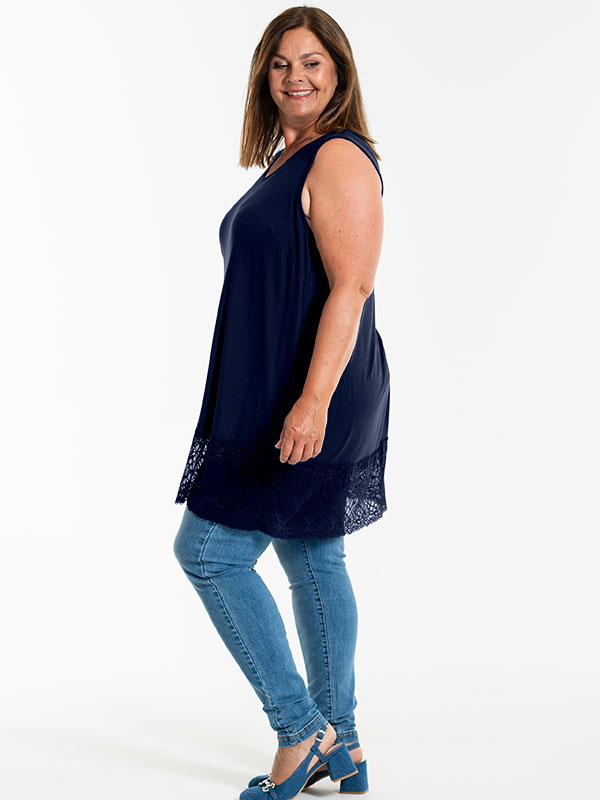 ANNY - Plus Size Blouse fra Gozzip