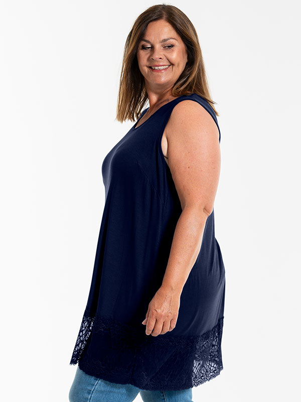 ANNY - Plus Size Blouse fra Gozzip