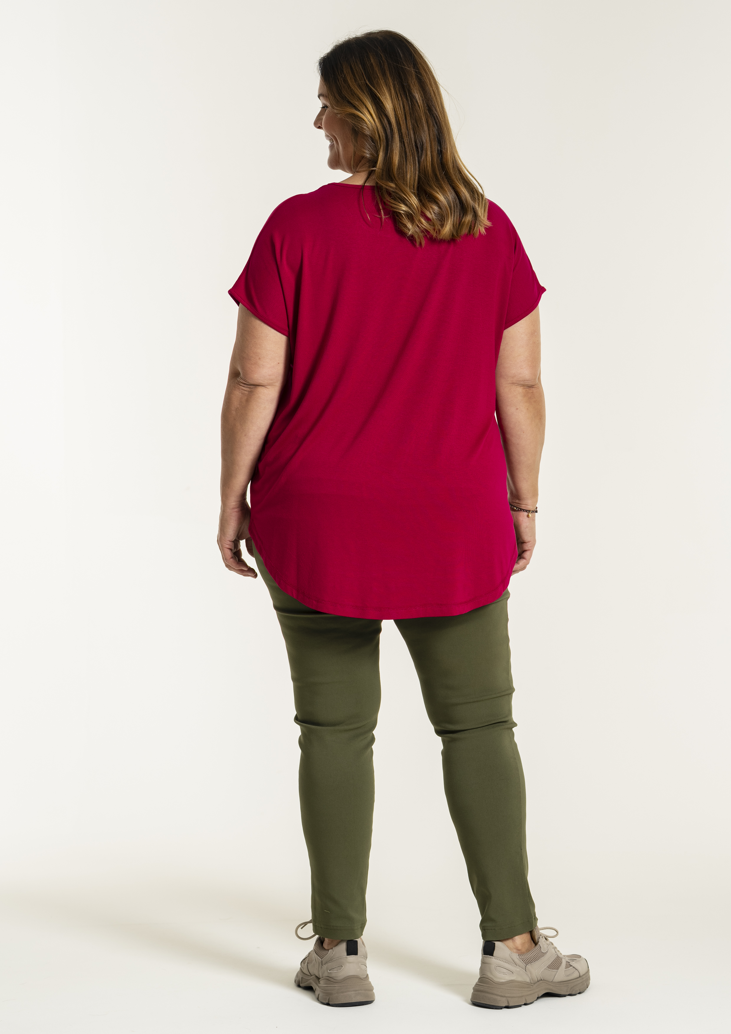 CLARA - Plus Size Broek fra Gozzip