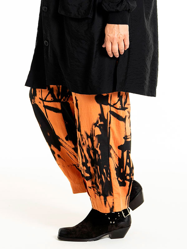 GILA - Plus Size Broek fra Gozzip