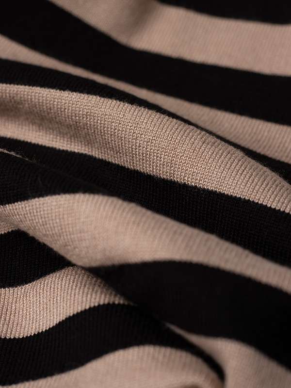 SDOLLY - Plus Size Jurk fra Studio