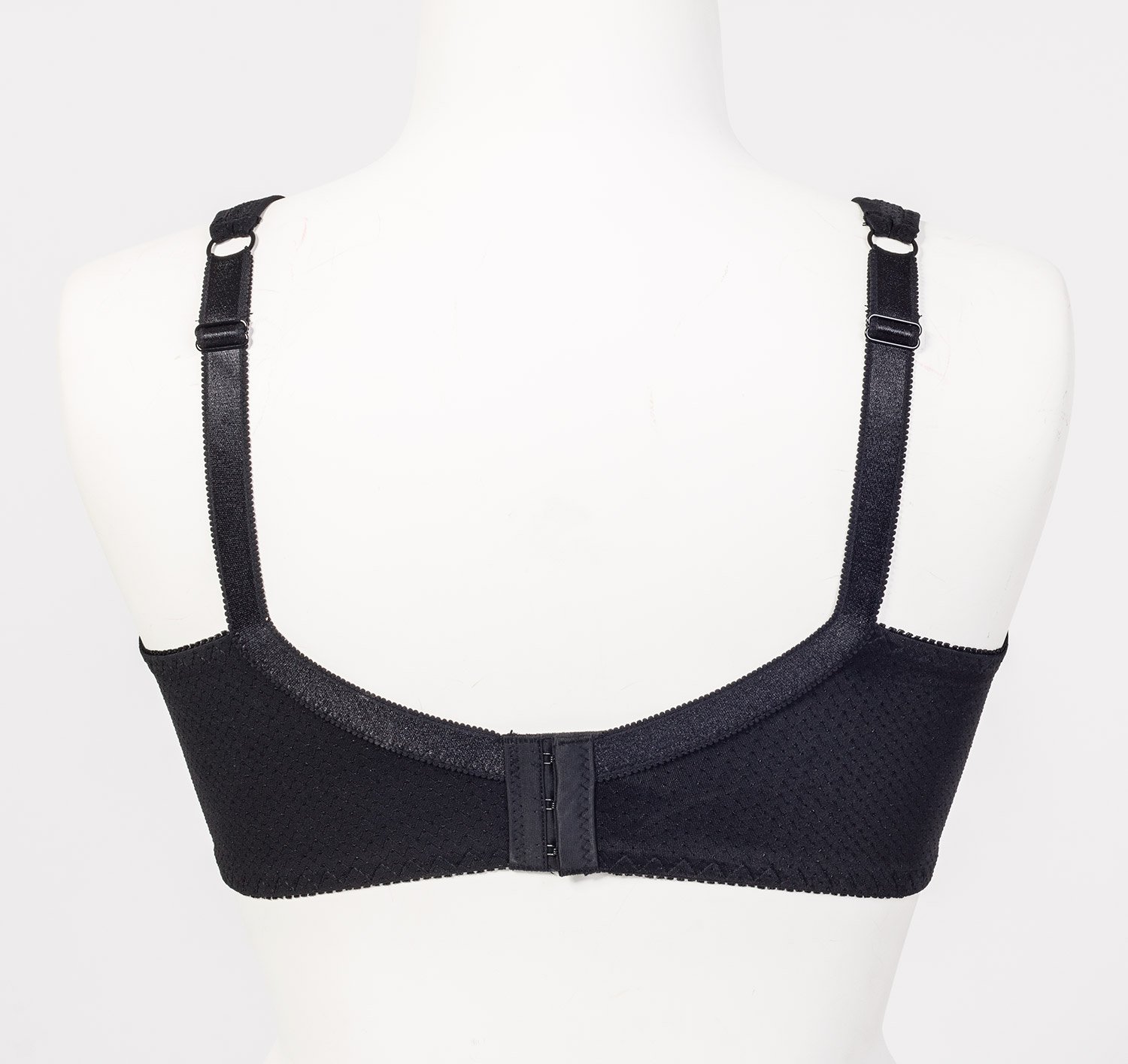 BEATE  - Plus Size Bh met beugel fra Plaisir