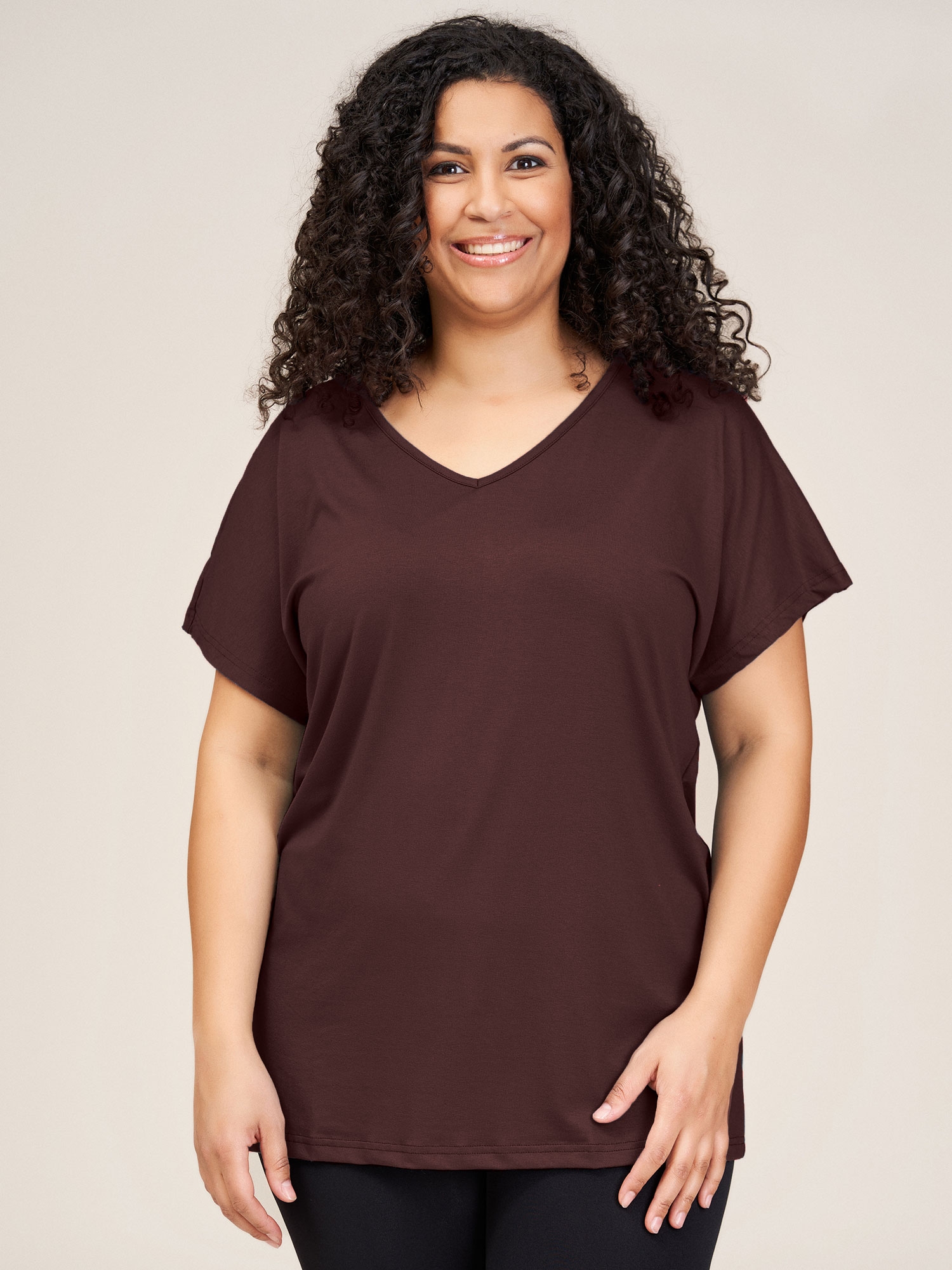AMSTERDAM - Plus Size T-shirt fra Sandgaard