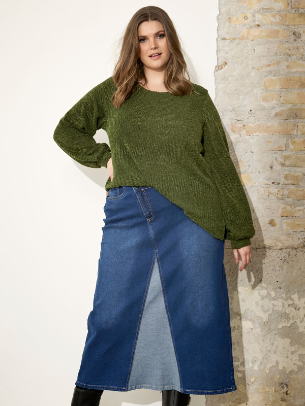 CECE - Plus Size Skirt fra Zhenzi
