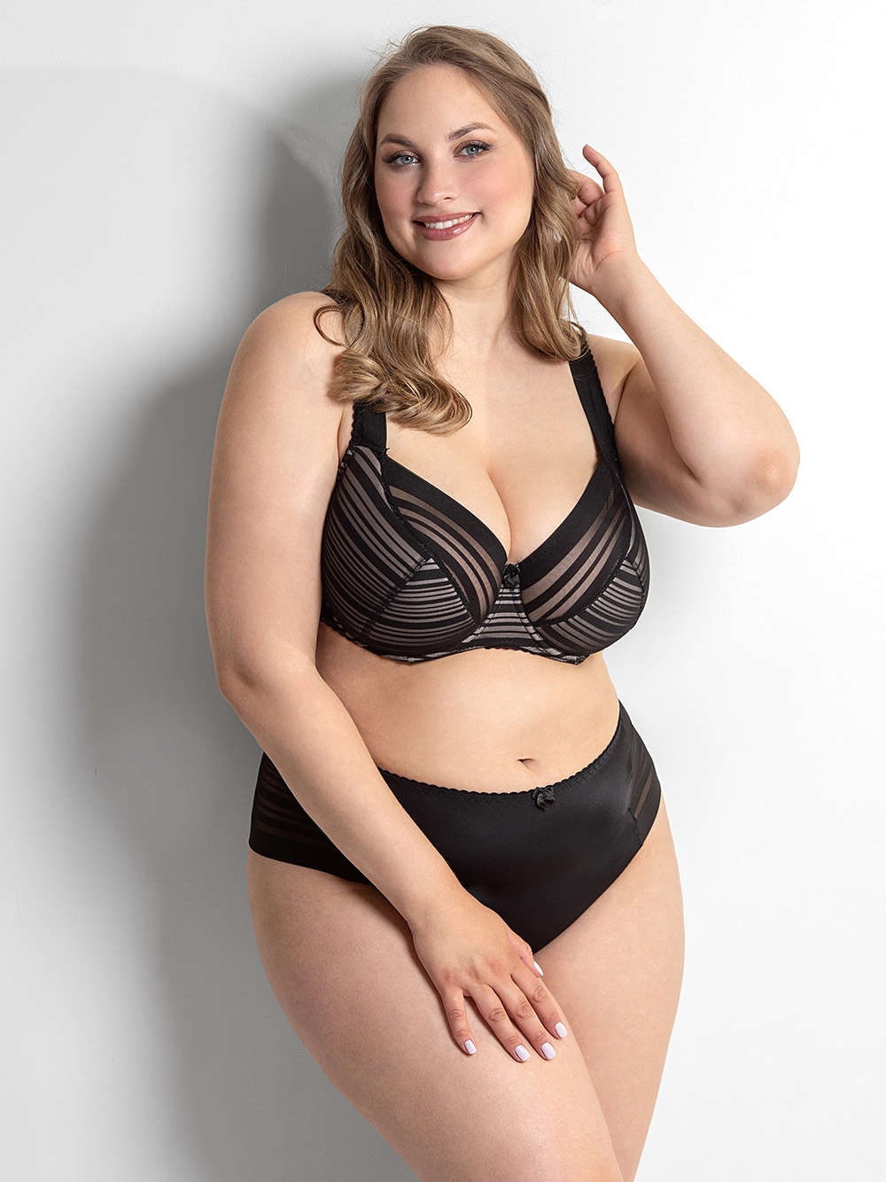 ZOE PUSH UP - Plus Size Bh met beugel fra Plaisir