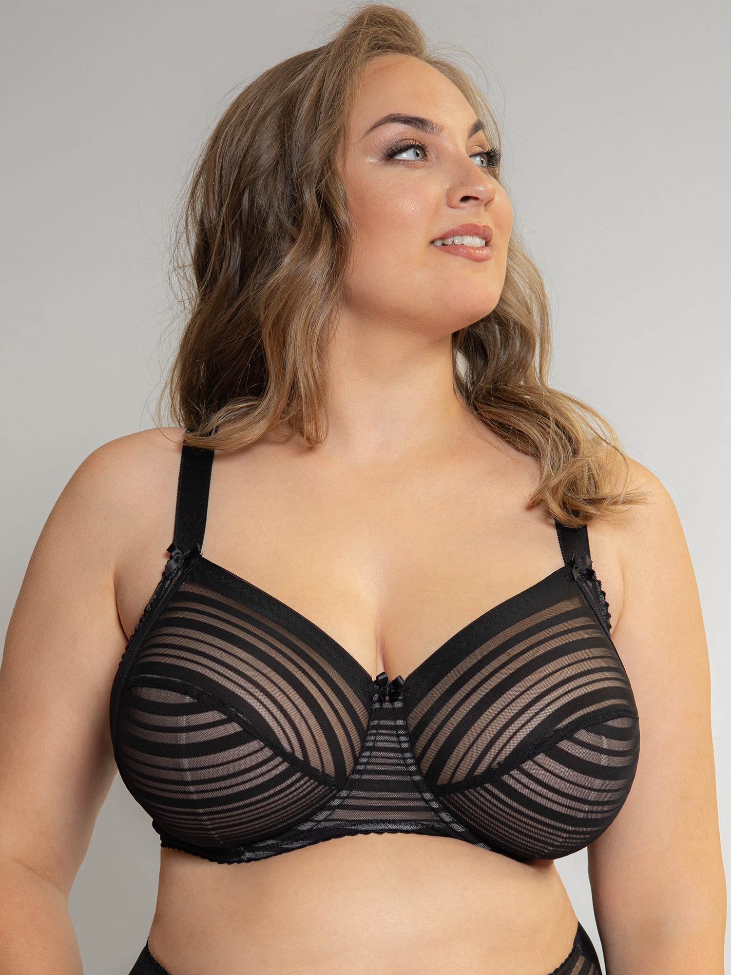ZOE - Plus Size Bh met beugel fra Plaisir