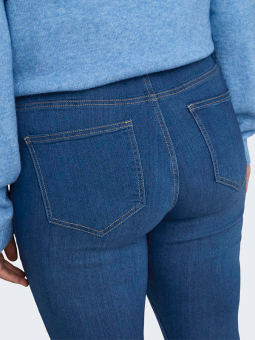 CARSTORM - Plus Size Jeans vanaf Only Carmakoma