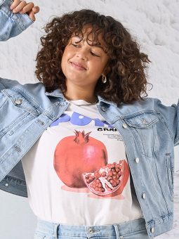 CARJAX - Plus Size T-shirt vanaf Only Carmakoma