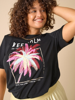 CARELLIOT - Plus Size T-shirt vanaf Only Carmakoma