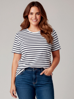 CARNEW - Plus Size T-shirt vanaf Only Carmakoma