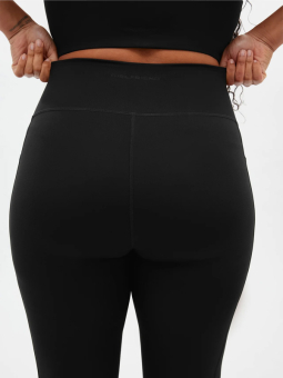POCKET - Plus Size Trainingstights vanaf Girlfriend Collective