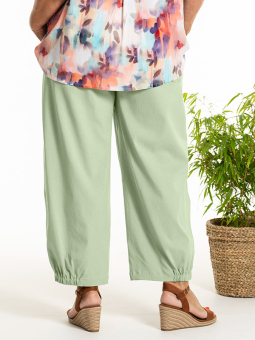 CLARA - Plus Size Broek vanaf Gozzip
