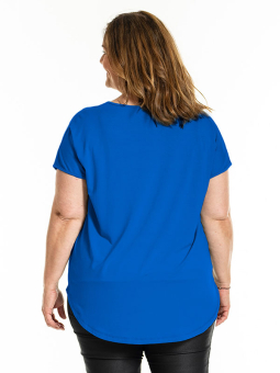 GITTE - Plus Size T-shirt vanaf Gozzip