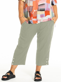 CLARA - Plus Size Broek vanaf Gozzip