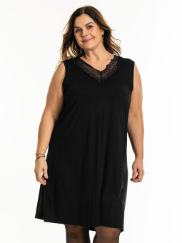 GEOGINA - Plus Size Jurk vanaf Gozzip